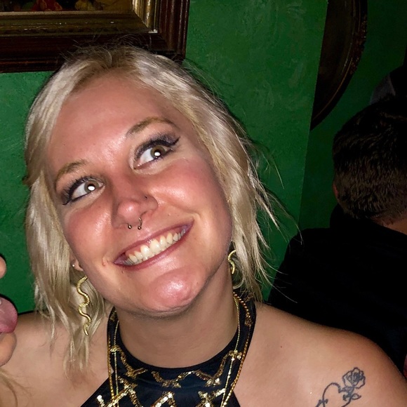 Meet your Posher, Michellebration - Picture 1 of 1